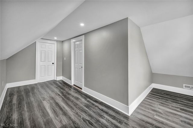 10905 Grandview Avenue, Cleveland, OH 44104