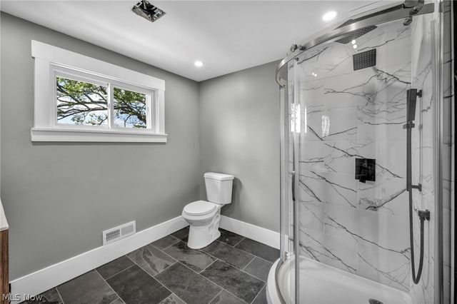 10905 Grandview Avenue, Cleveland, OH 44104