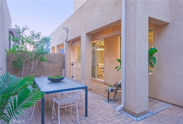 120 Mongoose, Irvine, CA 92618