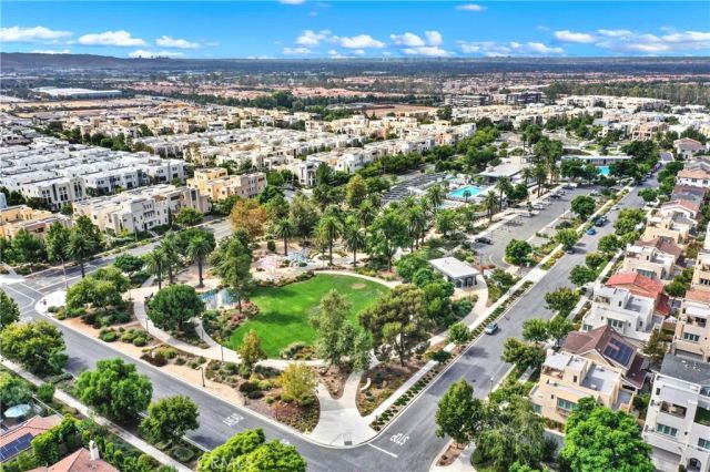 120 Mongoose, Irvine, CA 92618