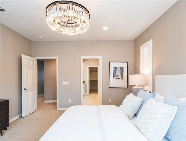 120 Mongoose, Irvine, CA 92618