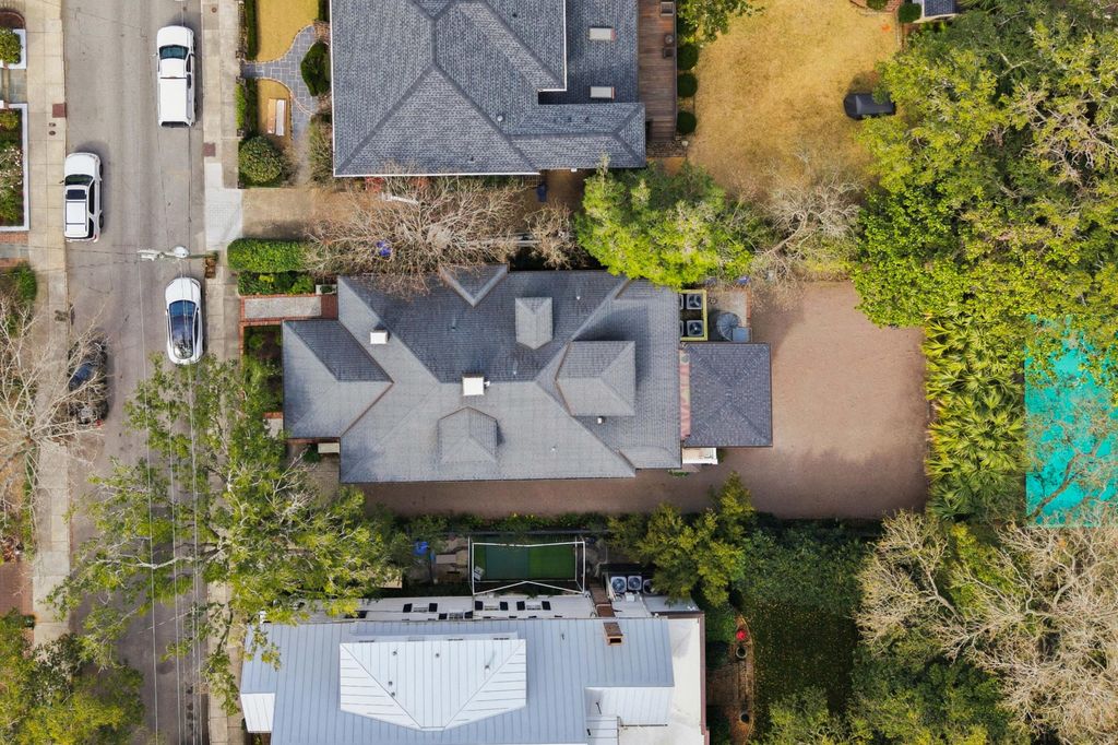 Image 31 of property listing at 64 Lenwood Boulevard Apt C, Charleston, SC 29401