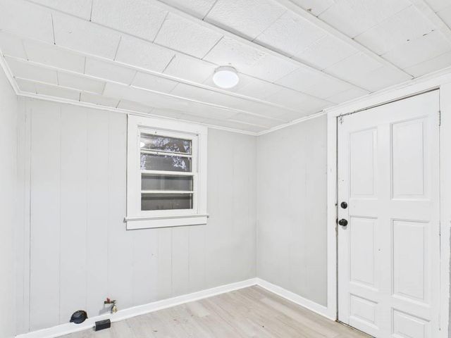 409 E 8th Street, Pittsburg, KS 66762