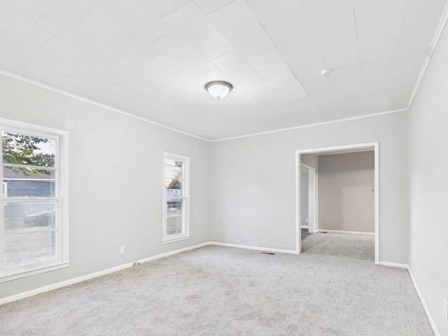 409 E 8th Street, Pittsburg, KS 66762