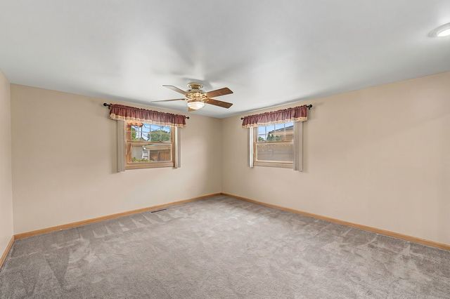 12801 S Exchange Avenue, Chicago, IL 60633