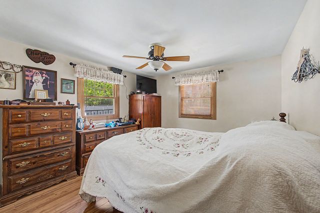 12801 S Exchange Avenue, Chicago, IL 60633