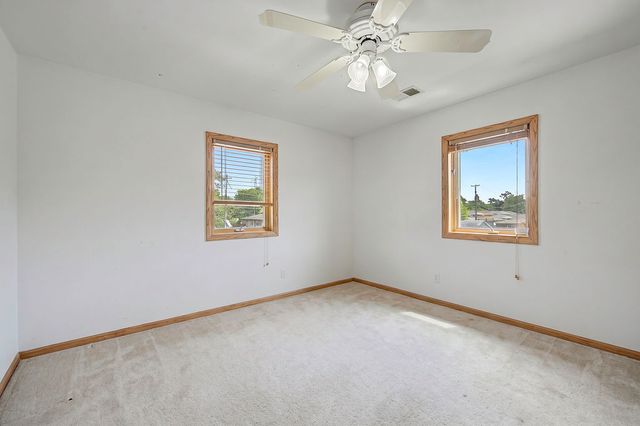12801 S Exchange Avenue, Chicago, IL 60633