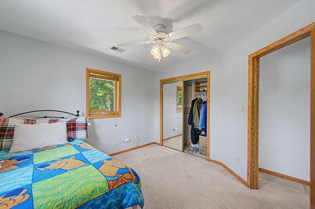 12801 S Exchange Avenue, Chicago, IL 60633