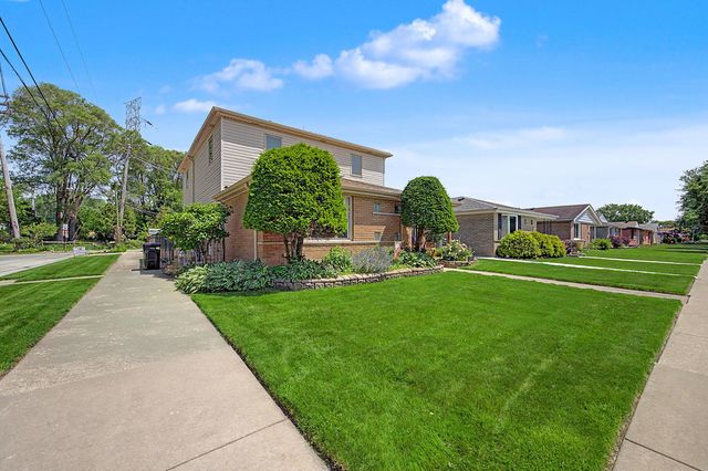 12801 S Exchange Avenue, Chicago, IL 60633