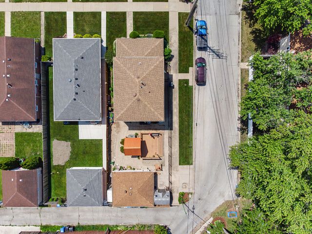 12801 S Exchange Avenue, Chicago, IL 60633