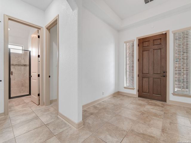 904 BEECHWOOD, New Braunfels, TX 78130