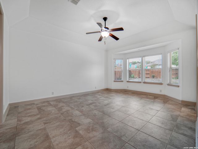 904 BEECHWOOD, New Braunfels, TX 78130