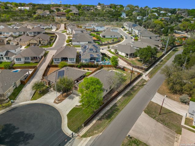 904 BEECHWOOD, New Braunfels, TX 78130