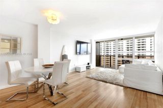 600 NE 36th Street 1717, Miami, FL 33137