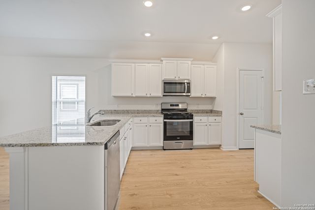 11820 Luckey Villa, San Antonio, TX 78252