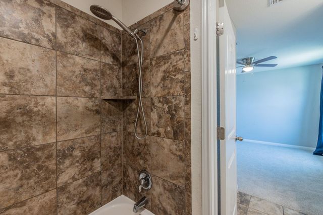 5621 San Michele ST, Round Rock, TX 78665