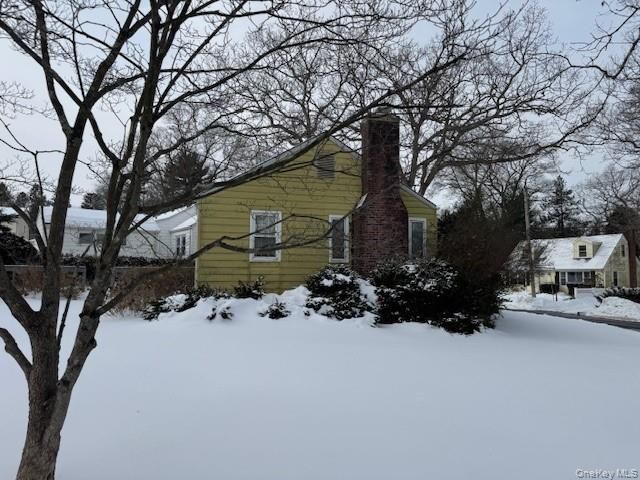 11 Birch Drive, Huntington Station, NY 11746