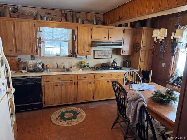 11 Birch Drive, Huntington Station, NY 11746