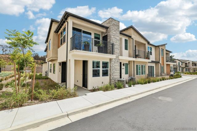 14338 Ocean Jasper, San Diego, CA 92126