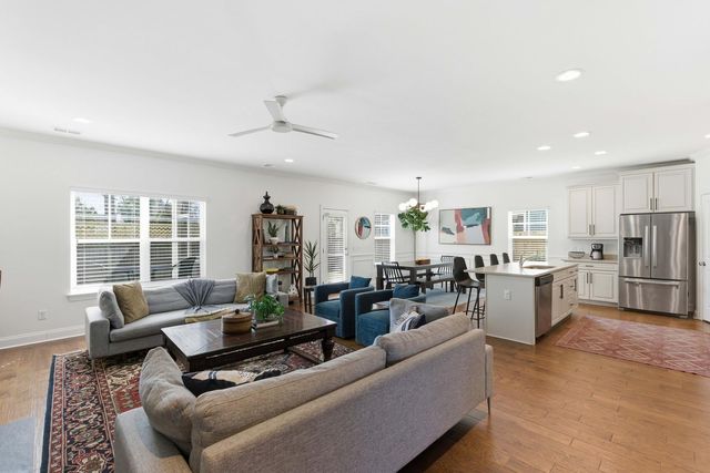 1169 Sumner Avenue, North Charleston, SC 29406