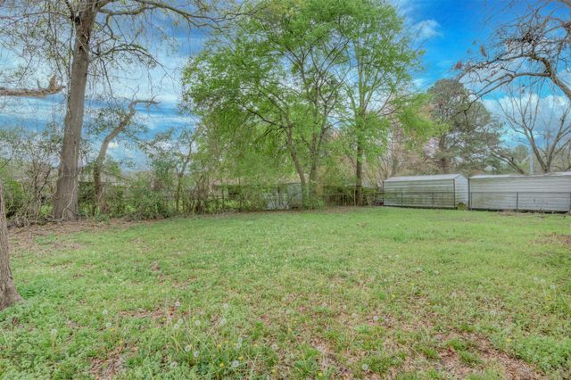 8545 Parkdale Drive, Shreveport, LA 71108