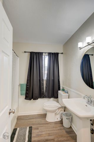 8545 Parkdale Drive, Shreveport, LA 71108