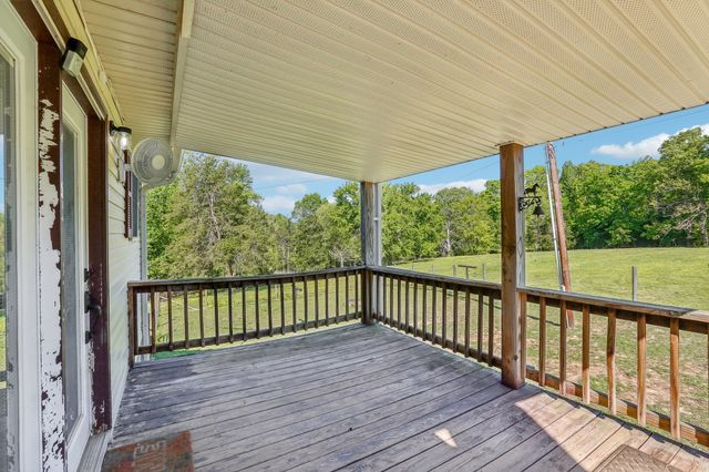 46 Seay Ln, Erin, TN 37061
