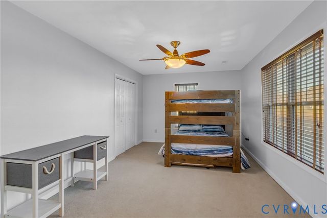 196 Matthews Cove Dr, Montross, VA 22520