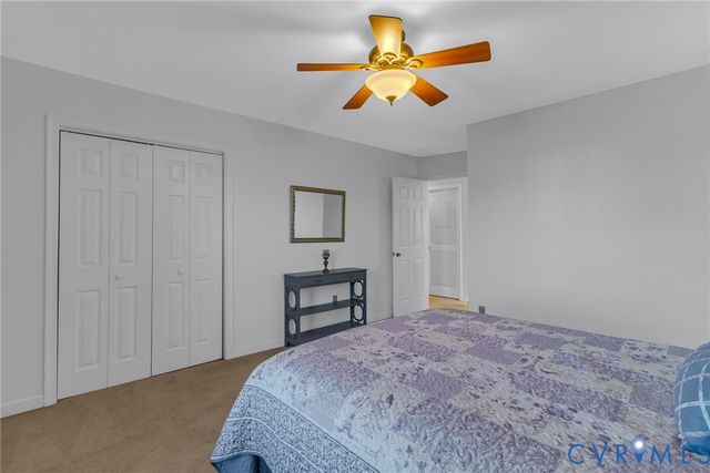 196 Matthews Cove Dr, Montross, VA 22520