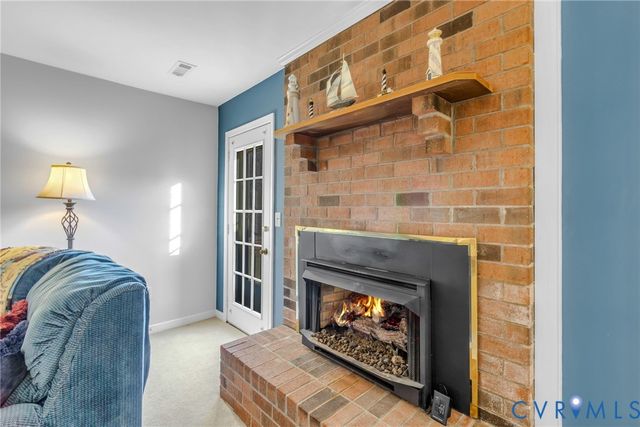 196 Matthews Cove Dr, Montross, VA 22520