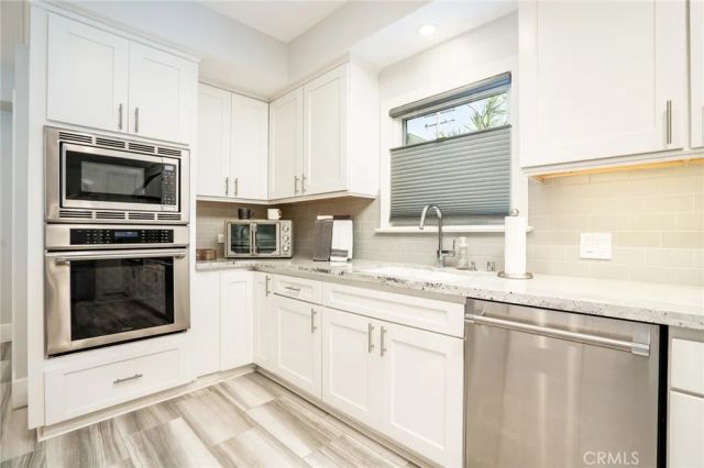 129 Dolphin, Seal Beach, CA 90740