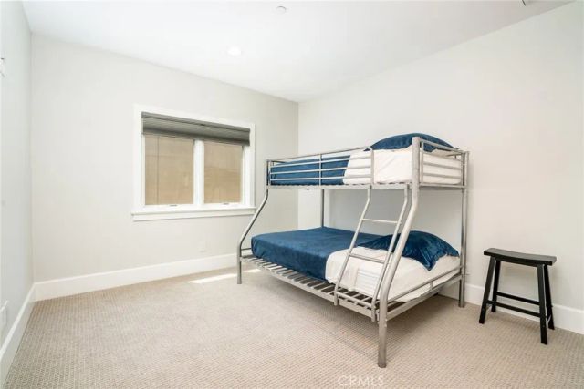 129 Dolphin, Seal Beach, CA 90740