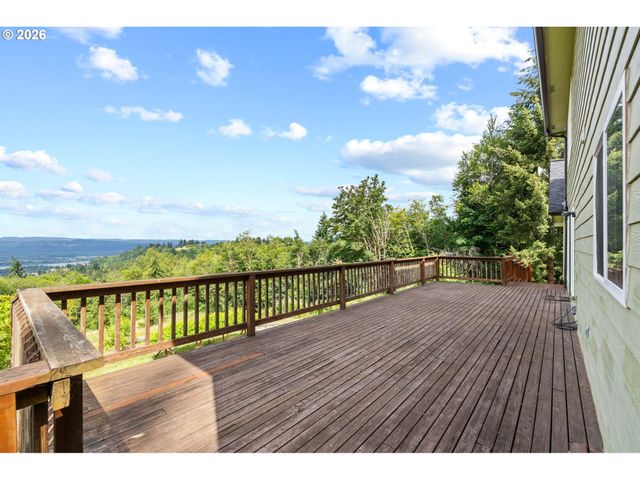 4955 GREEN MOUNTAIN Rd, Kalama, WA 98625