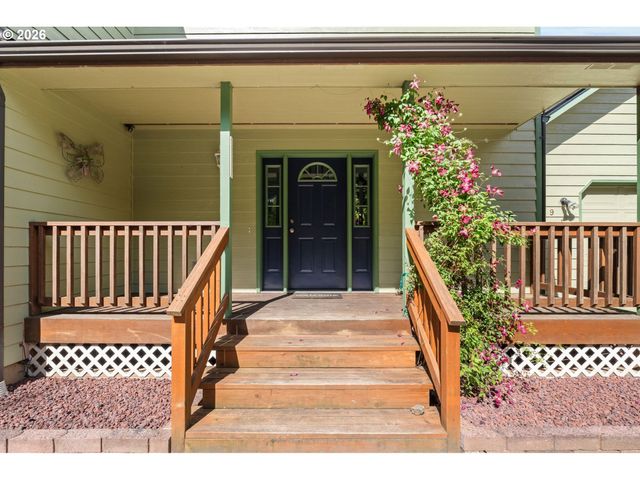 4955 GREEN MOUNTAIN Rd, Kalama, WA 98625