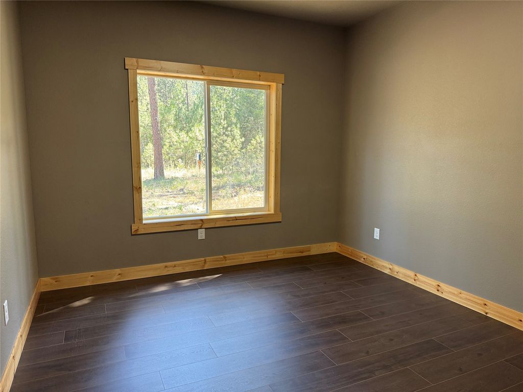 Image 31 of property listing at 10 Panorama Lane, Plains, MT 59859