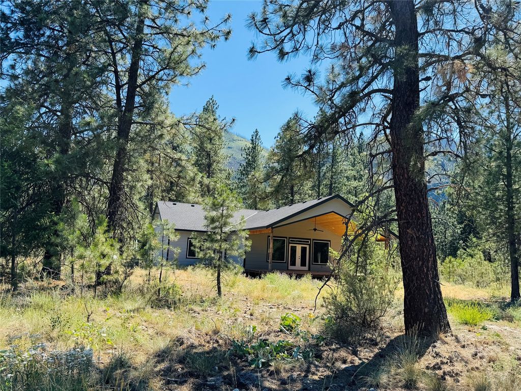 Image 37 of property listing at 10 Panorama Lane, Plains, MT 59859