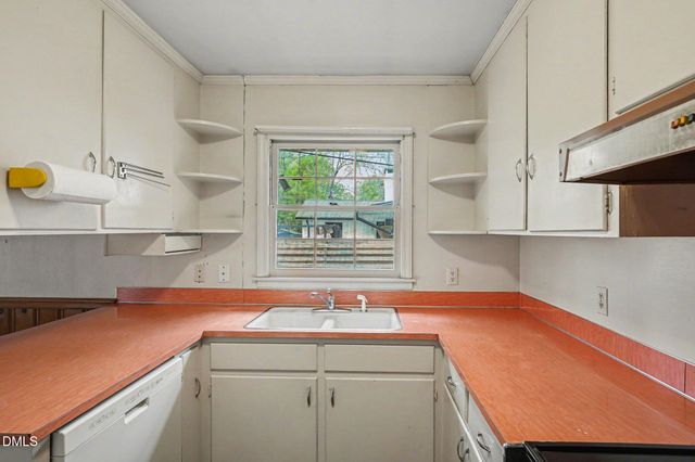 2009 Dartmouth Drive, Durham, NC 27705