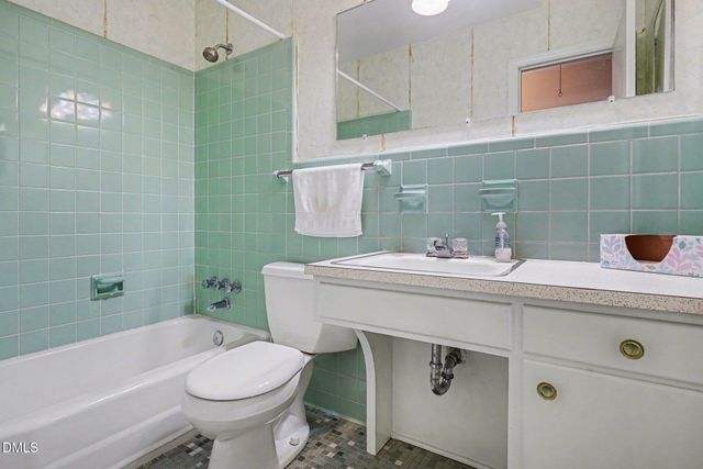 2009 Dartmouth Drive, Durham, NC 27705