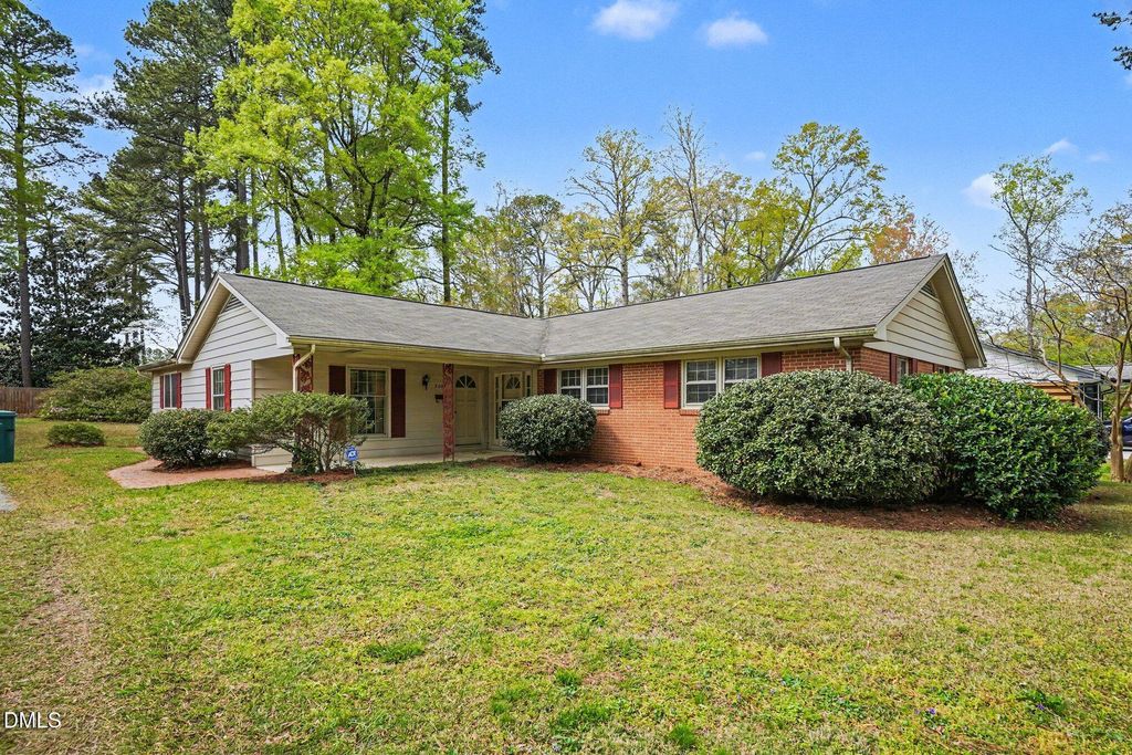 2009 Dartmouth Drive, Durham, NC 27705