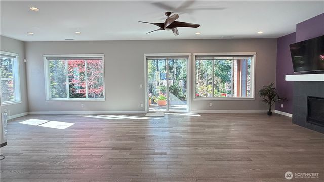 18914 146th Street E, Bonney Lake, WA 98391