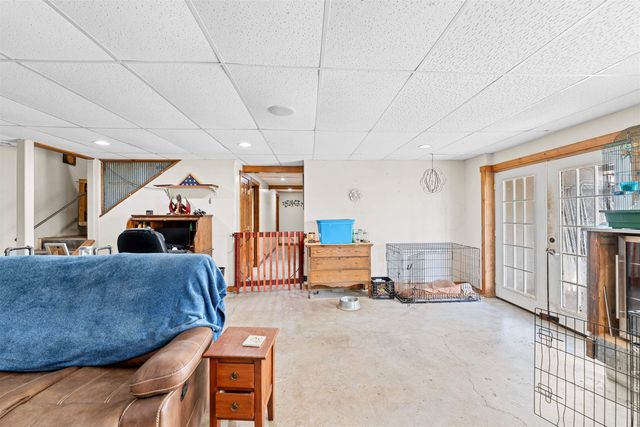 4720 W Pleasant Hill Rd, Salina, KS 67401
