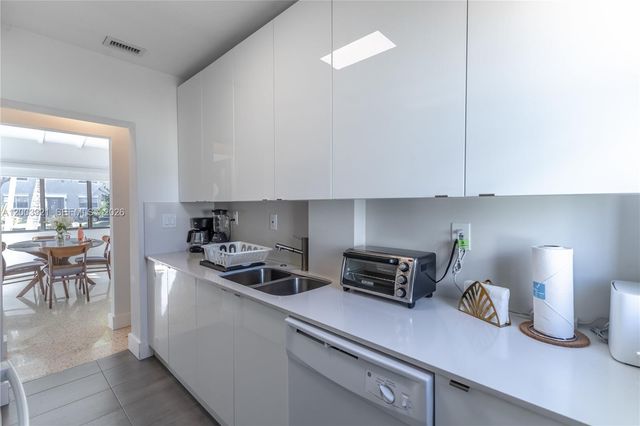 12344 NE 9th Ave 12344, North Miami, FL 33161