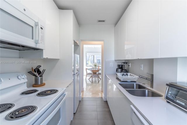 12344 NE 9th Ave 12344, North Miami, FL 33161