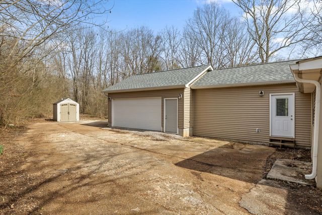 621 Courtney Lane, Chattanooga, TN 37415