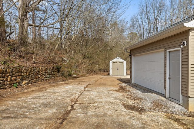 621 Courtney Lane, Chattanooga, TN 37415