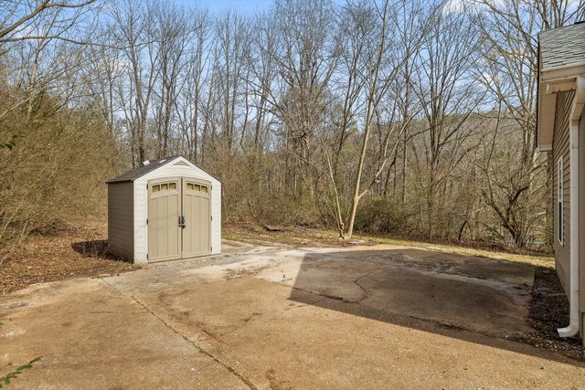 621 Courtney Lane, Chattanooga, TN 37415