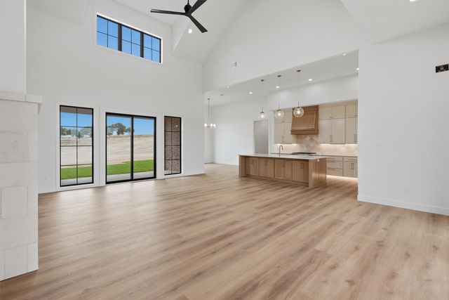 2069 Preserve Trail, Weatherford, TX 76087