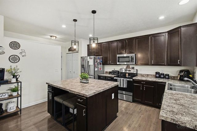 5056 Mary Louise Court, Morrow, OH 45152