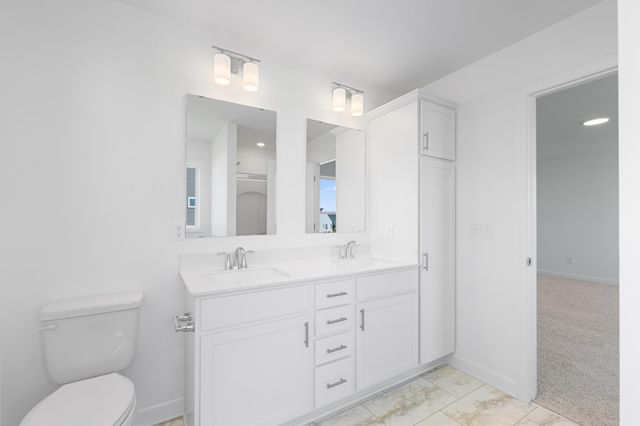 8902 Periwinkle Boulevard, Woodbury, MN 55129