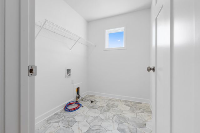 8902 Periwinkle Boulevard, Woodbury, MN 55129